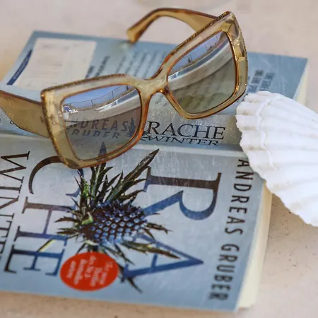 빌라 Luxury Violeta With Stunning Sea View And Pool Ivanica